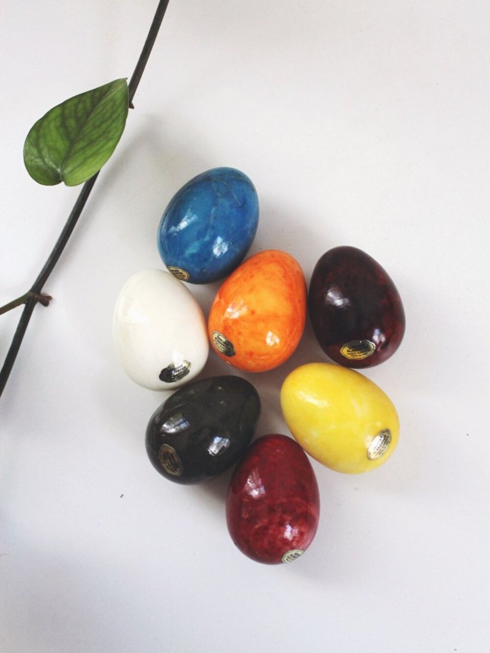 Vintage Alabaster Eggs Hand-Carved Set Of 7 Marble Stone Italy Decor